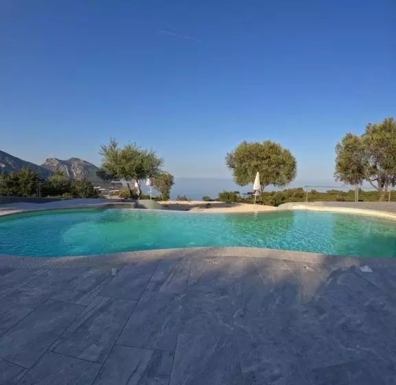 ホテル Pranos Turismo Rurale Cala Gonone