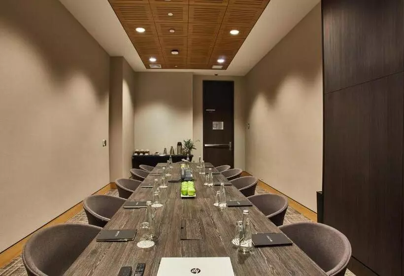 ホテル Pullman Lima Miraflores