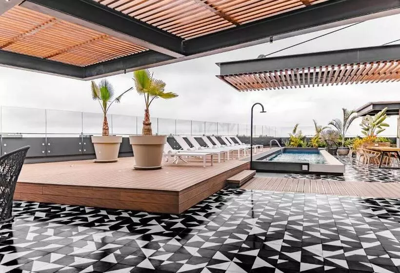 ホテル Pullman Lima Miraflores