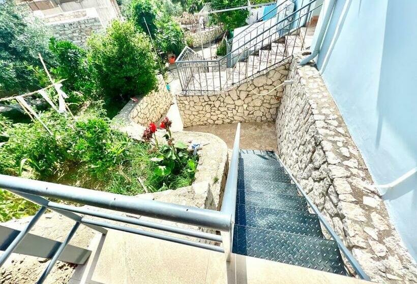 Pensão Coral Guesthouse Sarandë