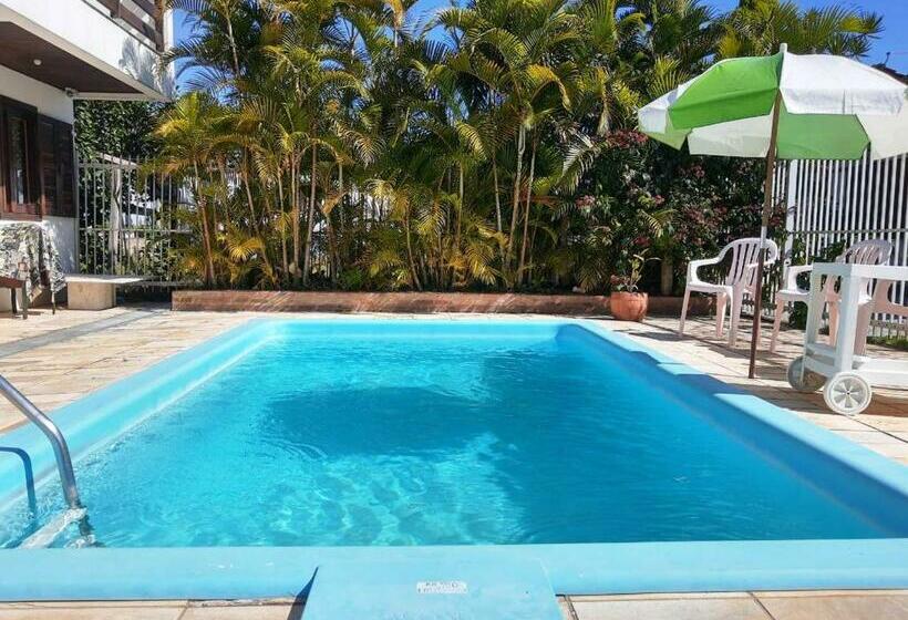 بنسيون Mansão Das Orquídeas