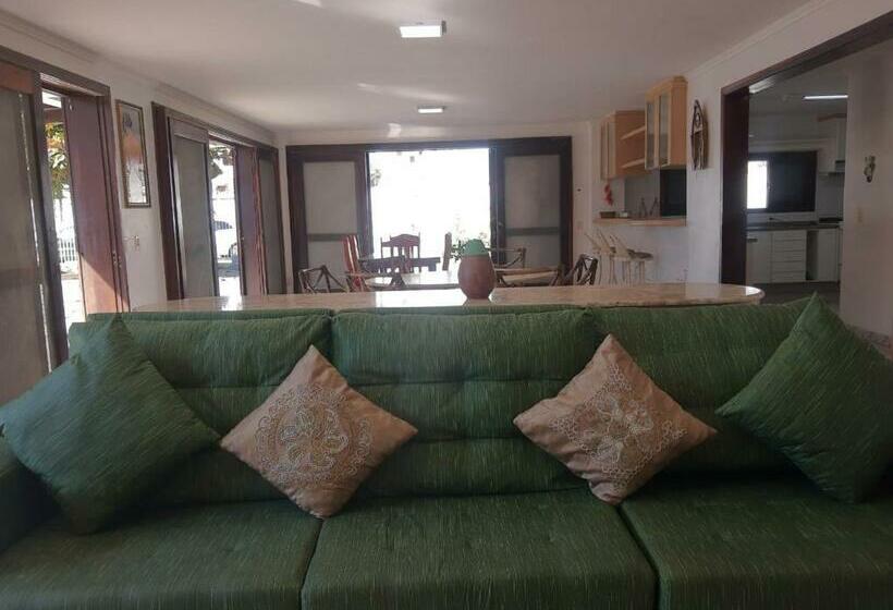 بنسيون Mansão Das Orquídeas