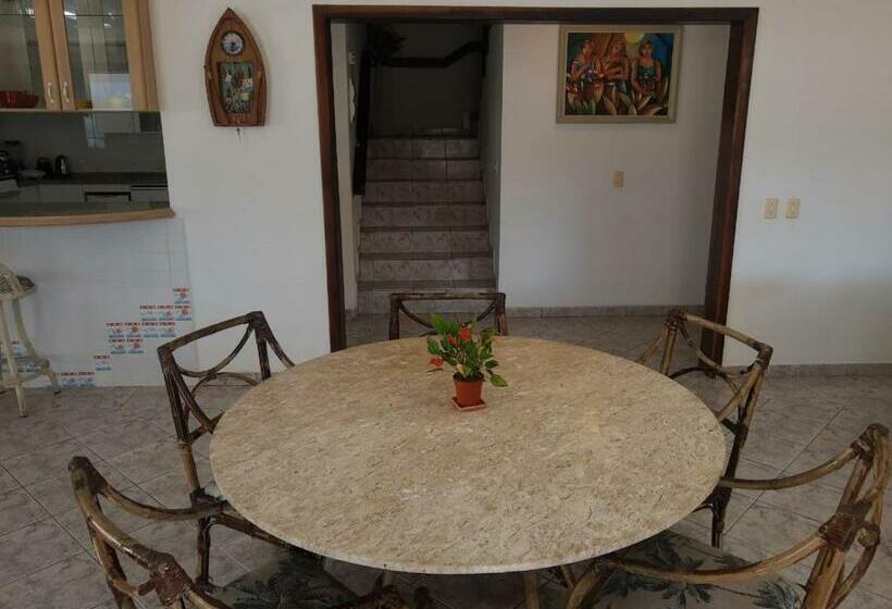 بنسيون Mansão Das Orquídeas