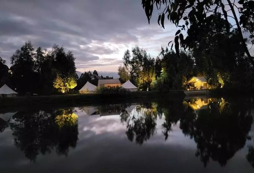 ペンション Palumbo Glamping & Villas