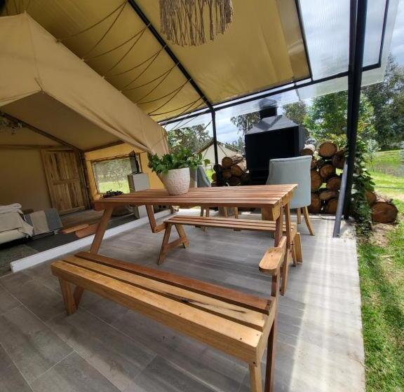 פנסיון Palumbo Glamping & Villas