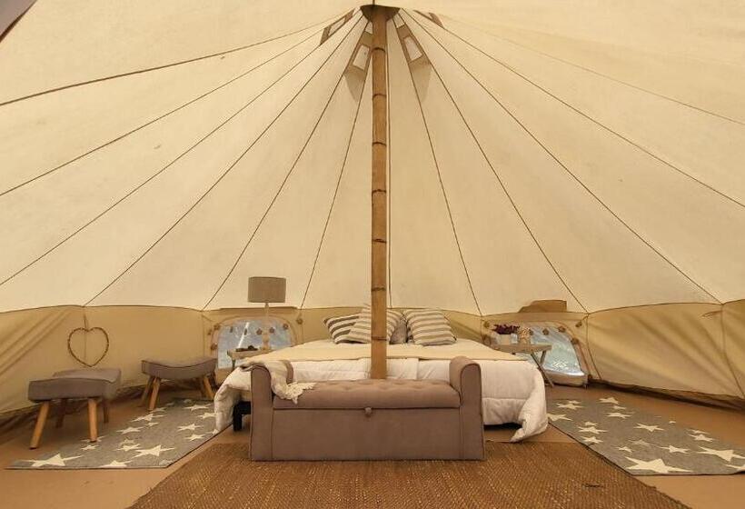 פנסיון Palumbo Glamping & Villas