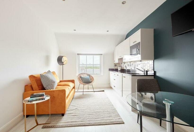 Sonder Mountjoy Square