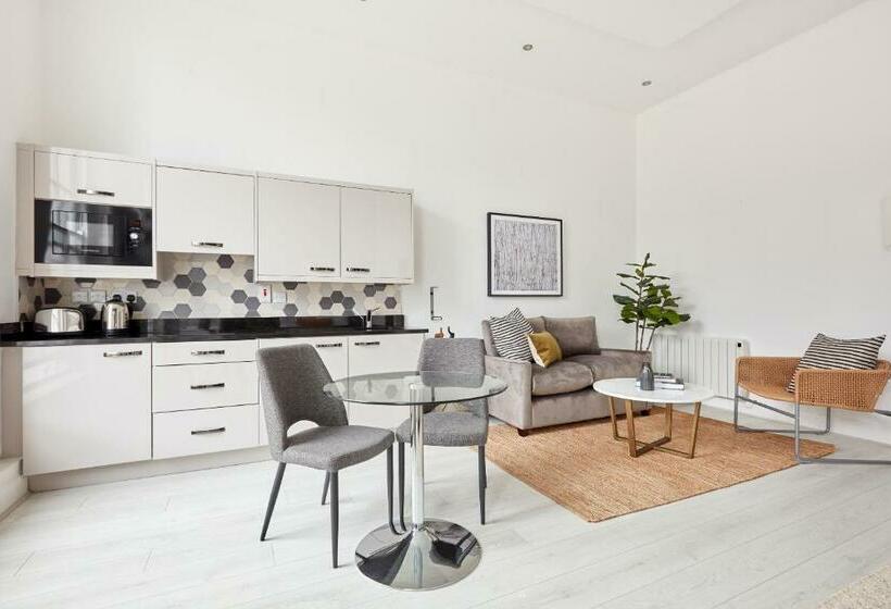 Sonder Mountjoy Square