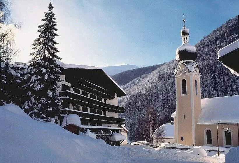Berghotel Basur   Das Schihotel Am Arlberg