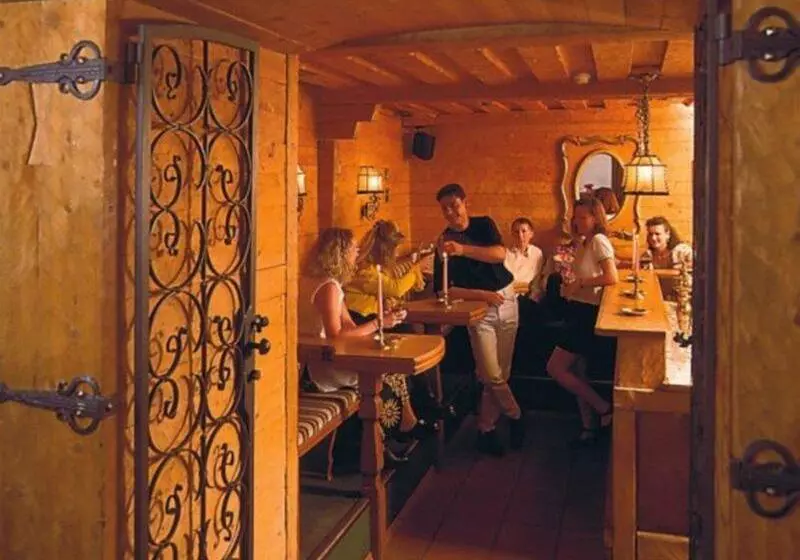 Berghotel Basur   Das Schihotel Am Arlberg