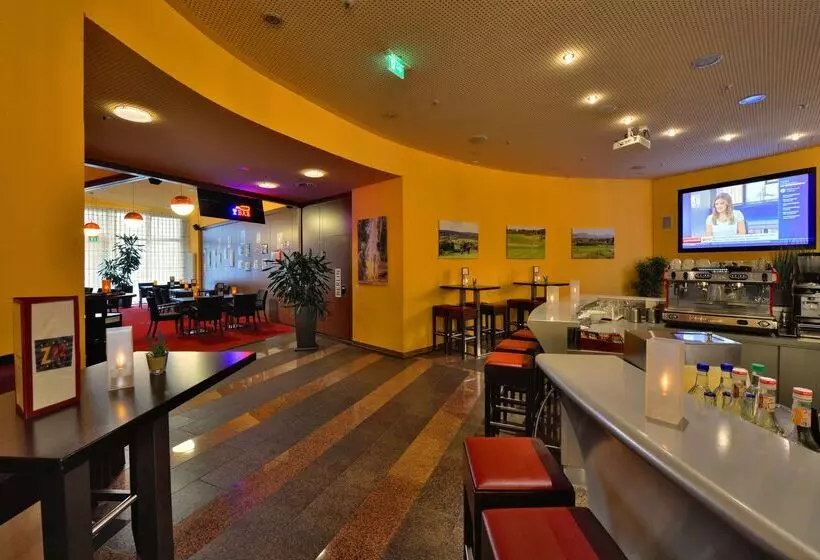 בית מלון כפרי Best Western Plus Konrad Zuse