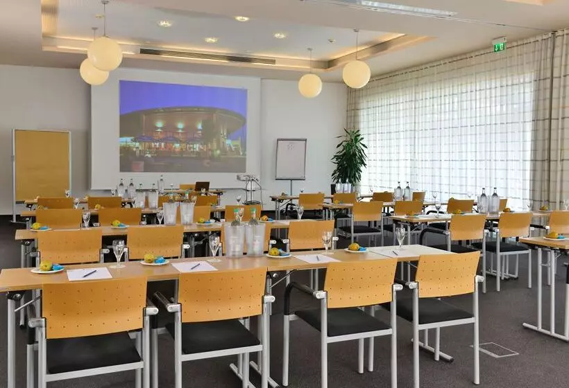 בית מלון כפרי Best Western Plus Konrad Zuse