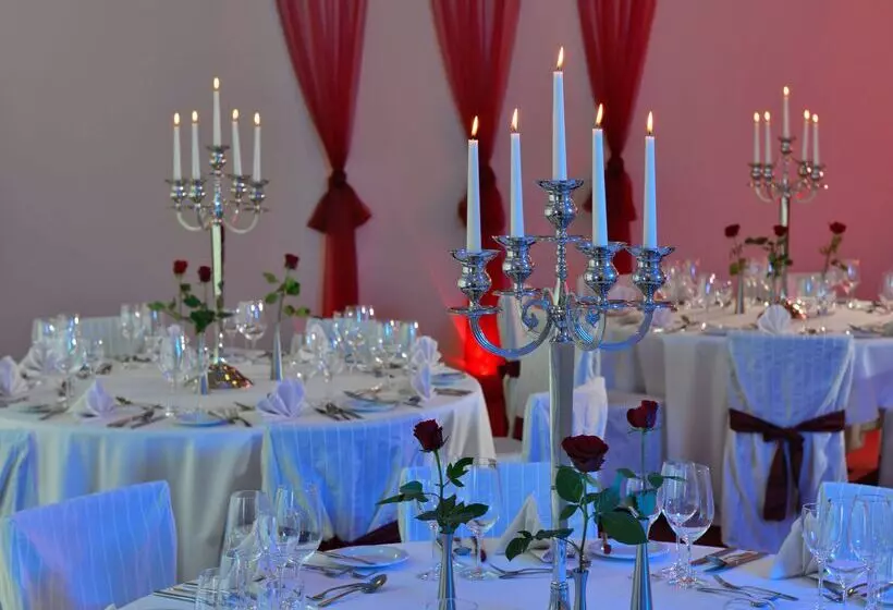 בית מלון כפרי Best Western Plus Konrad Zuse