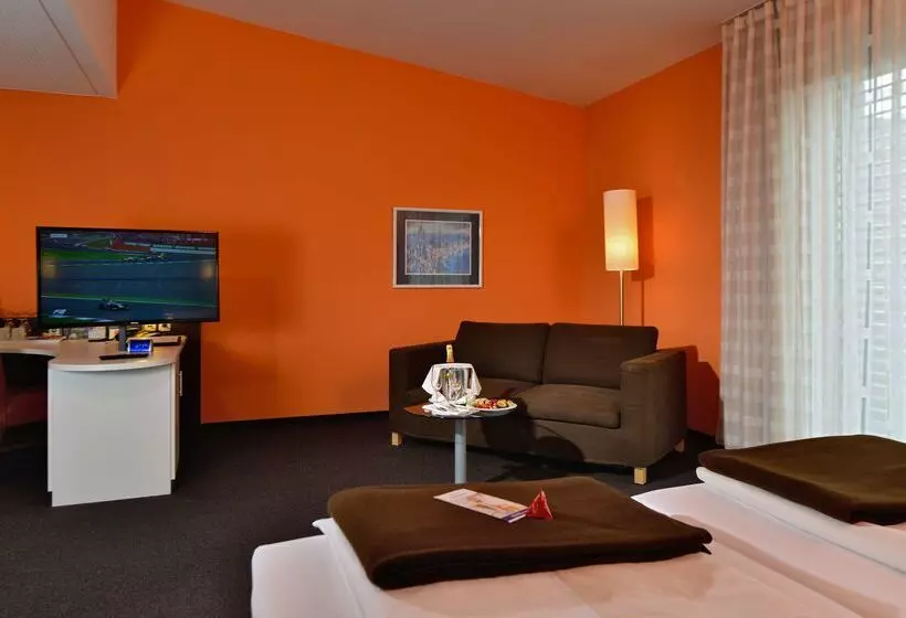 בית מלון כפרי Best Western Plus Konrad Zuse