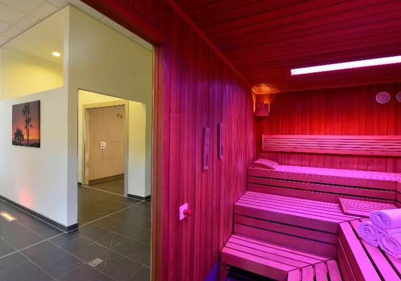 בית מלון כפרי Best Western Plus Konrad Zuse