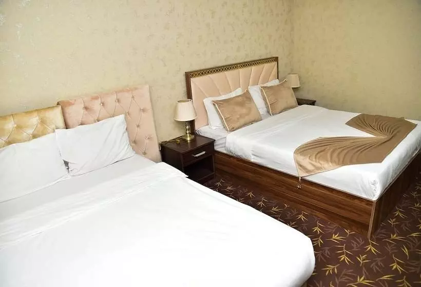 هتل Boulevard Rigs Boutique