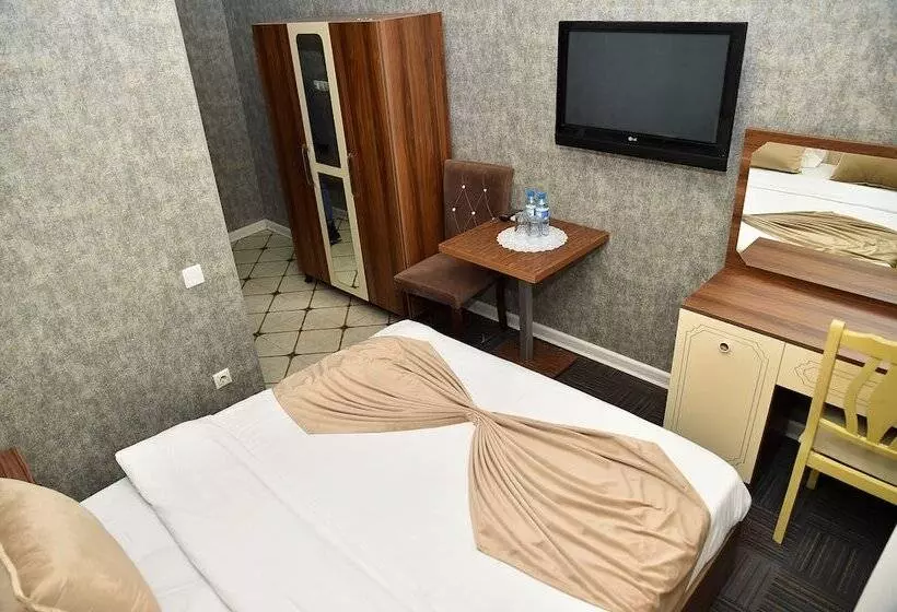 هتل Boulevard Rigs Boutique