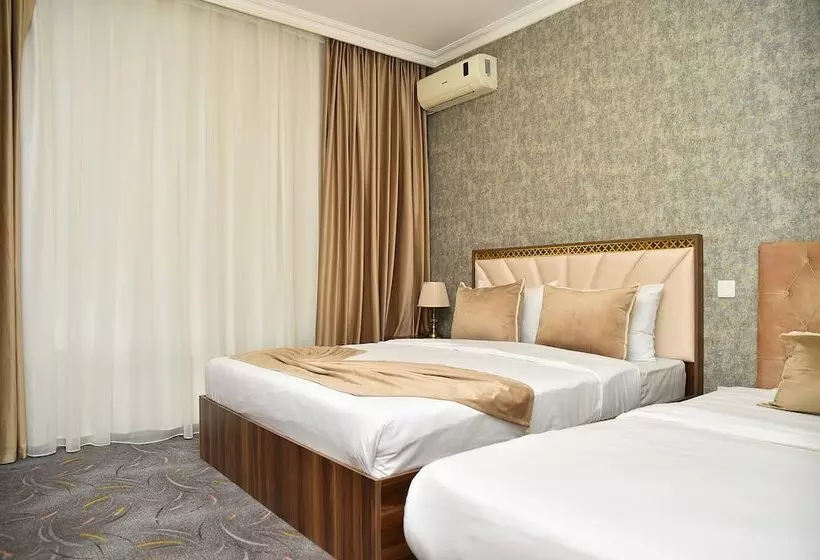 هتل Boulevard Rigs Boutique