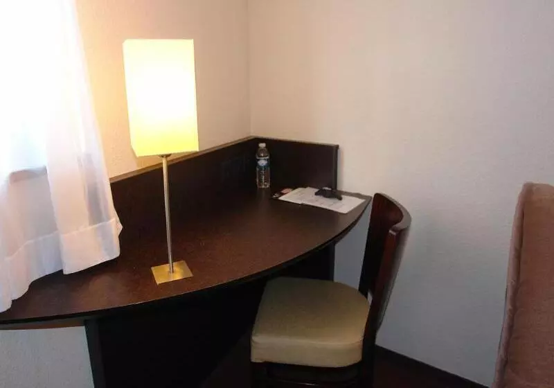 Brit Hotel Du Stade Rennes Ouest