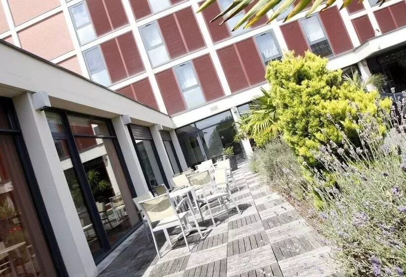 Brit Hotel Du Stade Rennes Ouest