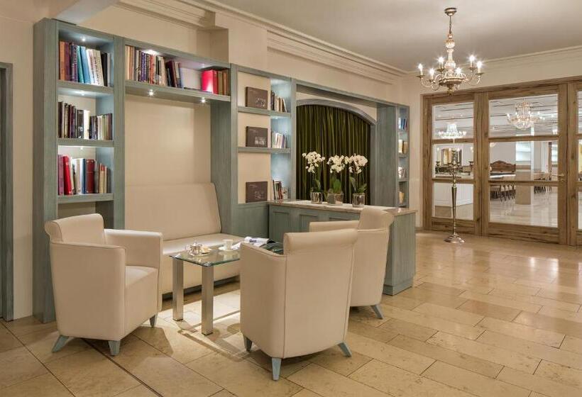 Отель Der Kronprinz