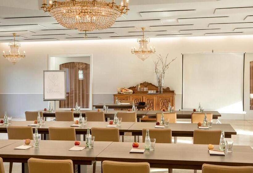 Отель Der Kronprinz