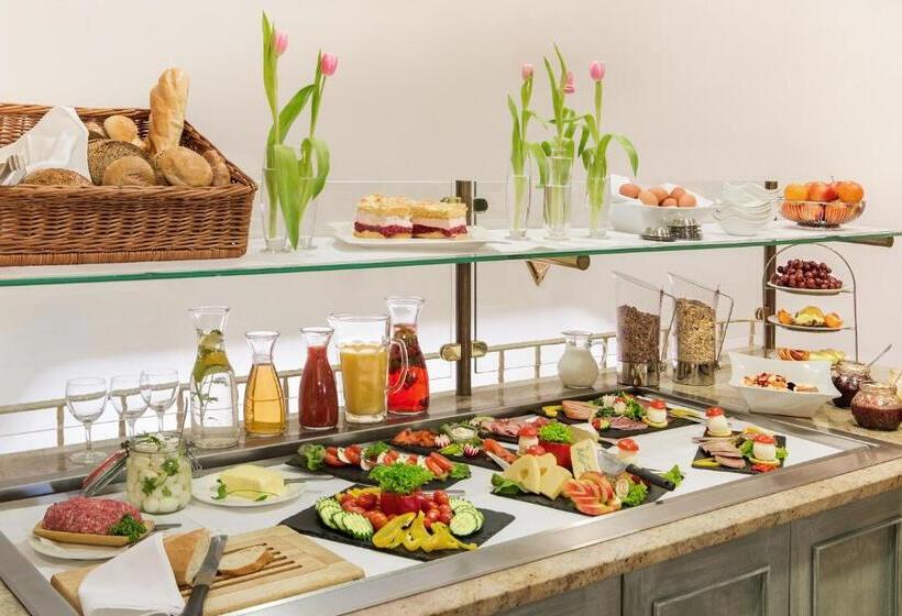 Отель Der Kronprinz