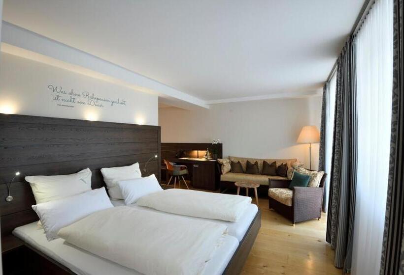 Отель Der Kronprinz