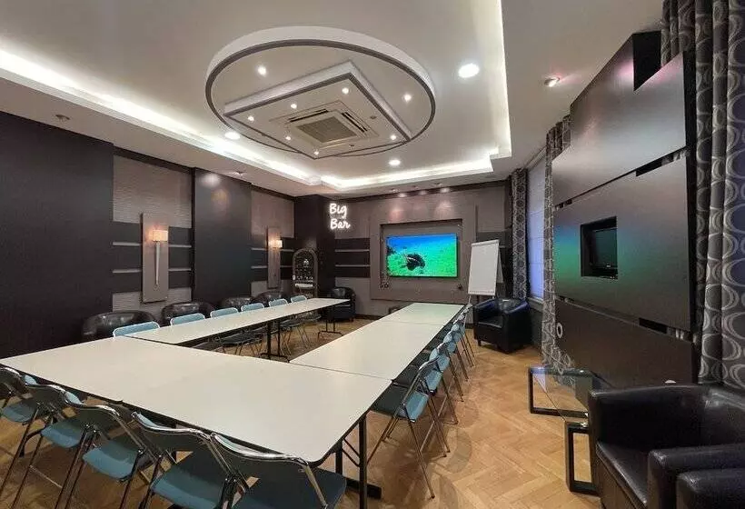 Отель Logis Hôtel Borel