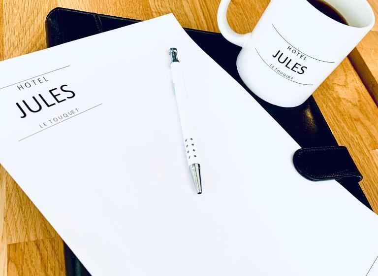 فندق Hôtel Jules