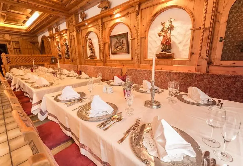 Hotel Restaurant Kreuzberghof Tagungs  Und Veranstaltungs