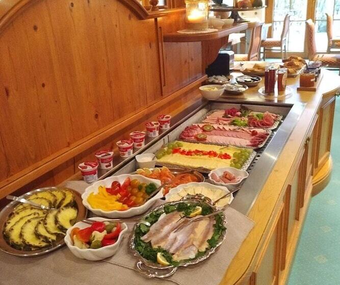 酒店 Restaurant Kreuzberghof Tagungs  Und Veranstaltungs