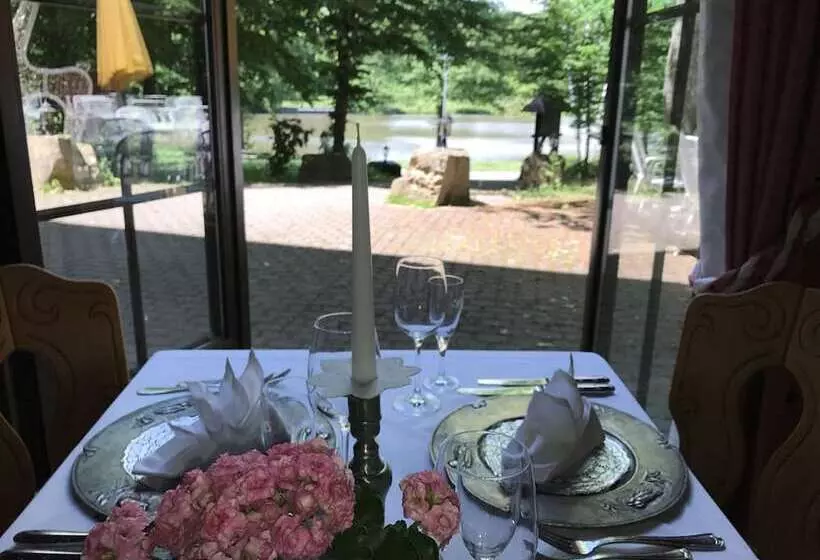 Hotel Restaurant Kreuzberghof Tagungs  Und Veranstaltungs