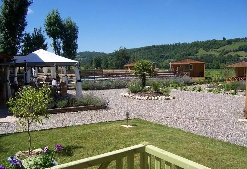 酒店 La Tour Du Loup