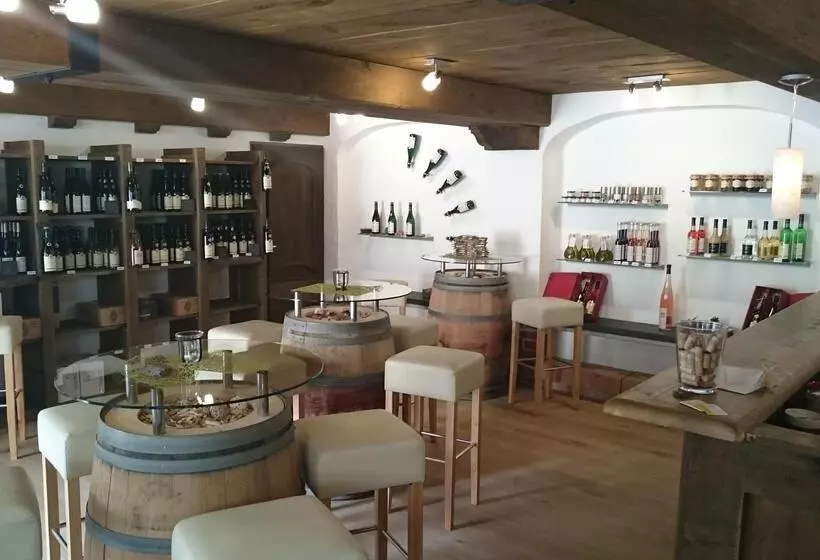 فندق Moselschlösschen Spa & Resort