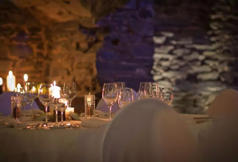 فندق Moselschlösschen Spa & Resort