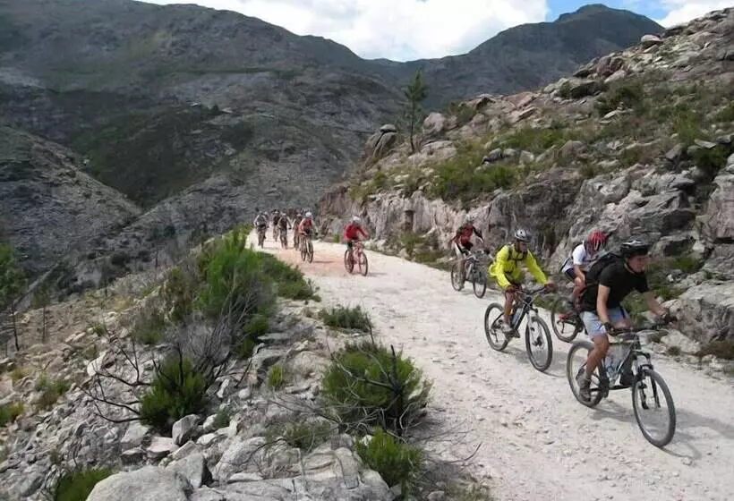 Отель Peninsular