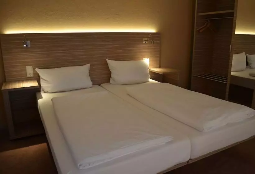 호텔 Restaurant Itzumer Paß