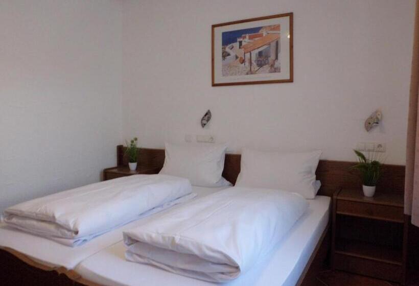 ホテル Restaurant Zur Pfanne