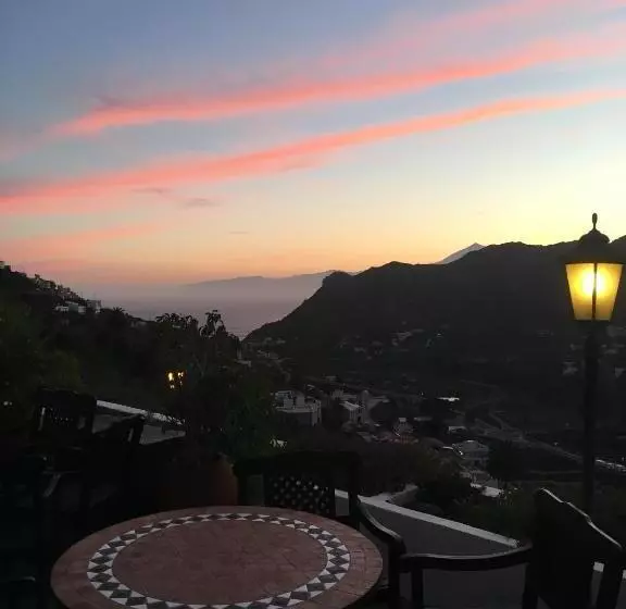 田舎風ホテル Rural Ibo Alfaro  Offline