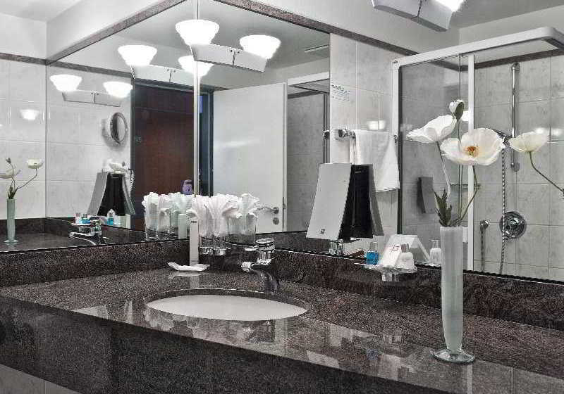 호텔 Tryp by Wyndham Stadtoldendorf