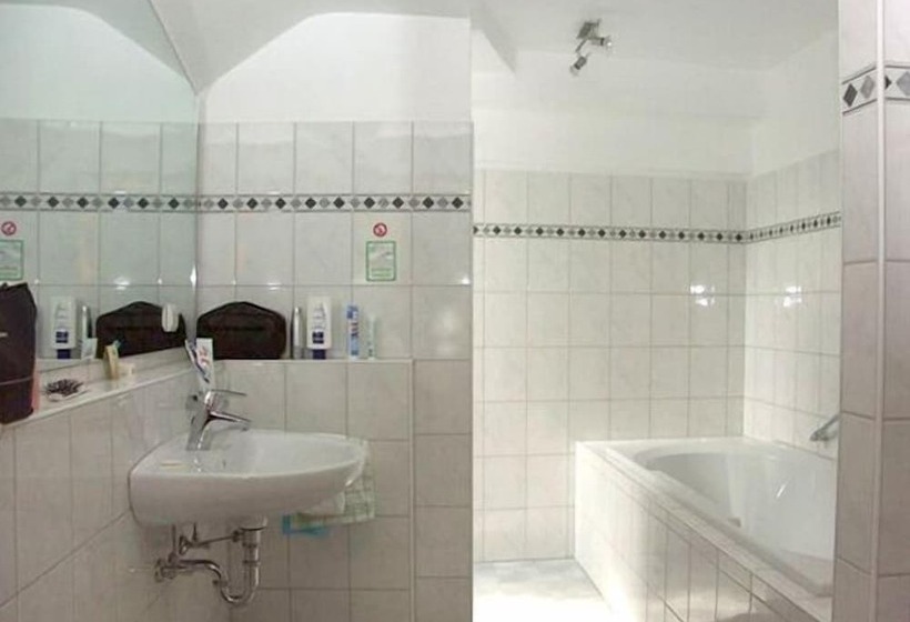 Hotel Restaurant Weinhaus Grebel