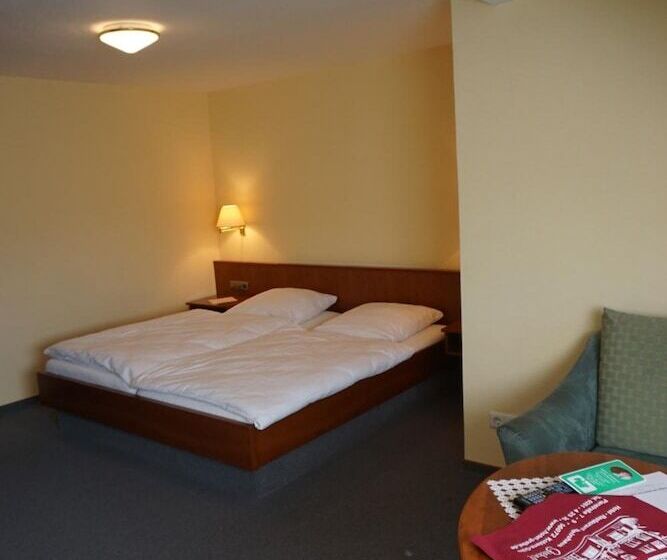 Hotel Restaurant Weinhaus Grebel