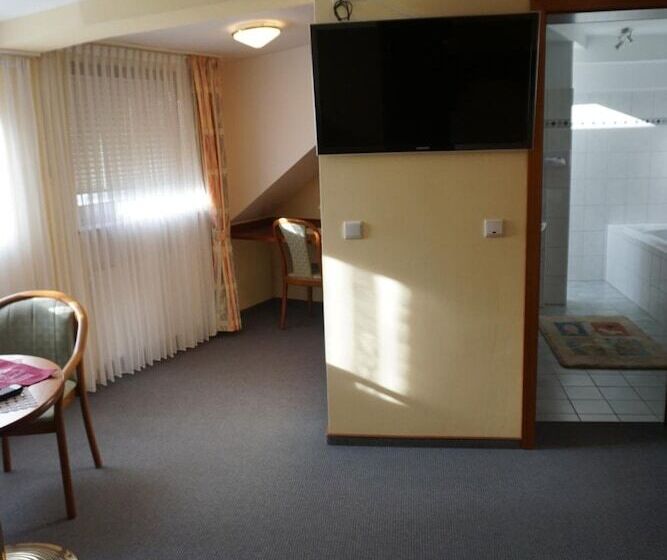 Hotel Restaurant Weinhaus Grebel