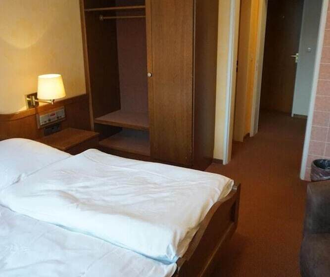 Hotel Restaurant Weinhaus Grebel