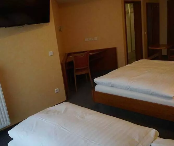 Hotel Restaurant Weinhaus Grebel