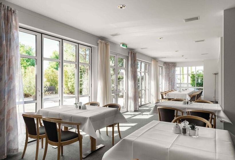 Kirchers Park & Wellnesshotel Kaiserstuhl