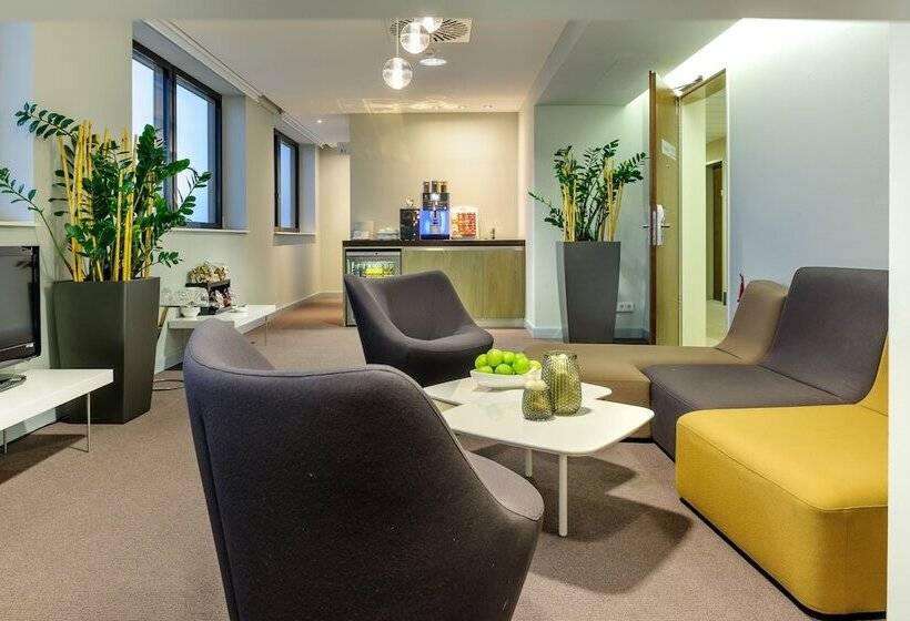 Novotel München Airport   Newly Renovated