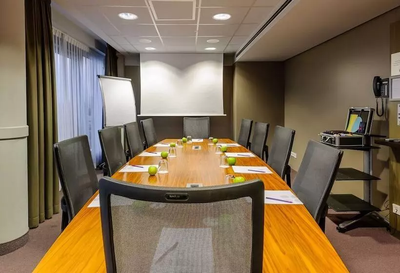 Novotel München Airport   Newly Renovated