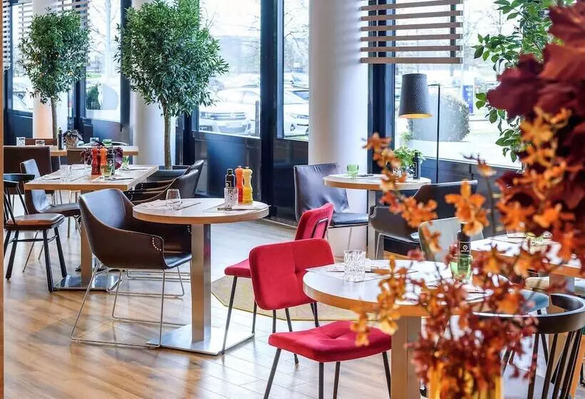 Novotel München Airport   Newly Renovated